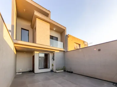 Sobrado com 3 Quartos à venda, 128m² no Laranjeiras, Caieiras