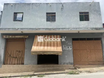 Loja / Salão / Ponto Comercial à venda, 151m² no Morrinhos, Montes Claros