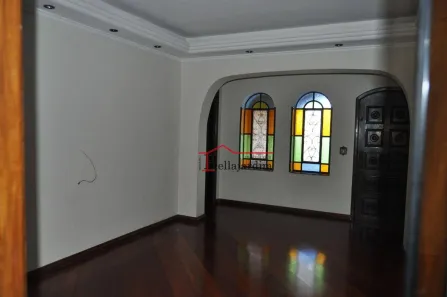 Casa Comercial com 2 Quartos para alugar, 200m² no Vila Valparaíso, Santo André