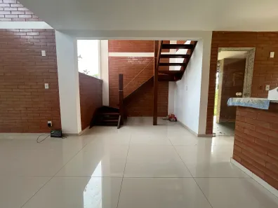 Casa de Condomínio com 5 Quartos para venda ou aluguel, 130m² no Tinguá, Nova Iguaçu
