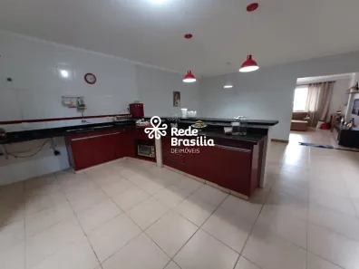 Casa de Condomínio com 3 Quartos à venda, 259m² no Setor Habitacional Contagem, Brasília