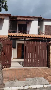 Casa de Condomínio com 2 Quartos à venda, 90m² no Centro, Arraial do Cabo