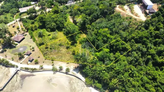 Terreno / Lote / Condomínio à venda, 3027m² no Mataripe, São Francisco do Conde