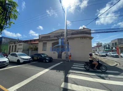 Casa com 3 Quartos para venda ou aluguel, 190m² no Centro, Aracaju