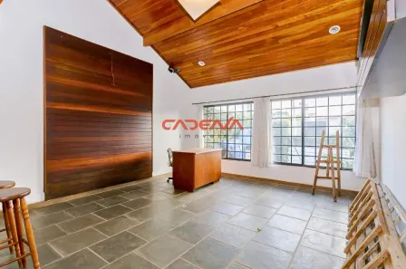 Casa com 5 Quartos para alugar, 400m² no Boa Vista, Curitiba