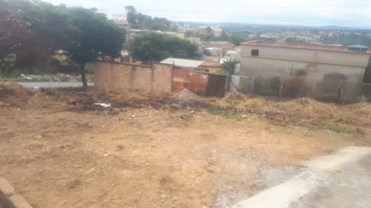 Terreno / Lote / Condomínio à venda, 362m² no Serra Dourada, Vespasiano