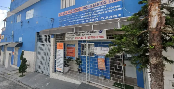 Galpão / Depósito / Armazém para alugar, 250m² no Jardim Ana Estela, Carapicuíba