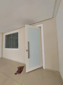 Casa com 2 Quartos para alugar, 200m² no Santo Antônio dos Prazeres, Feira de Santana