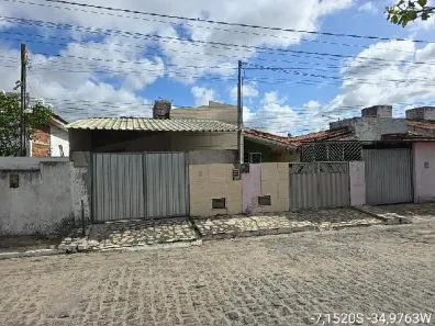 Casa com 2 Quartos à venda, 100m² no Centro, Alhandra