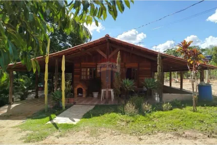 Fazenda / Sítio / Chácara com 3 Quartos à venda, 300m² no Taguatinga Centro, Brasília