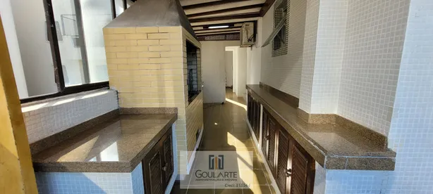 Cobertura com 4 Quartos para alugar, 245m² no Enseada, Guarujá