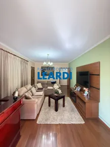 Sobrado com 3 Quartos à venda, 200m² no Jardim Vitória, Poços de Caldas
