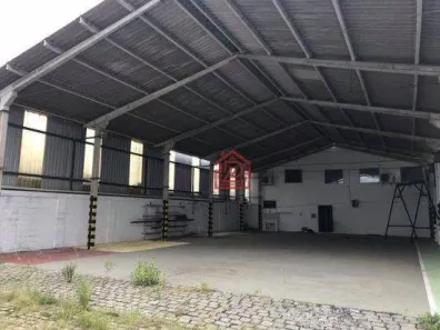 Galpão / Depósito / Armazém para venda ou aluguel, 457m² no Engenho da Praia, Macaé