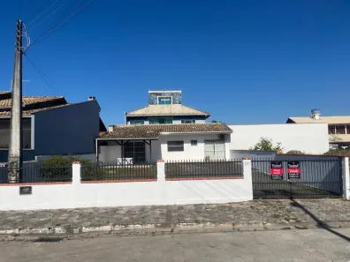 Casa com 1 Quarto à venda, 252m² no Praia da Enseada, São Francisco do Sul