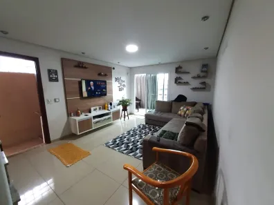 Sobrado com 3 Quartos à venda, 189m² no Taboão, Diadema