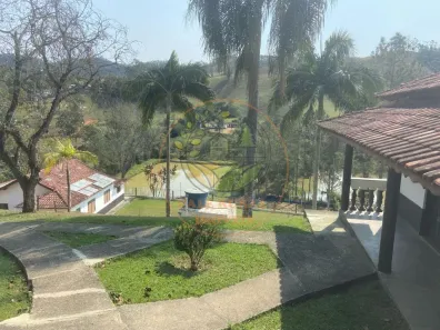 Fazenda / Sítio / Chácara com 3 Quartos à venda, 28800m² no , Igaratá