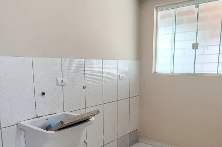 Fazenda / Sítio / Chácara com 3 Quartos à venda, 200m² no Cachoeira, São José dos Pinhais