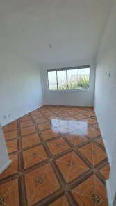 Apartamento com 1 Quarto para alugar, 60m² no Castelanea, Petrópolis