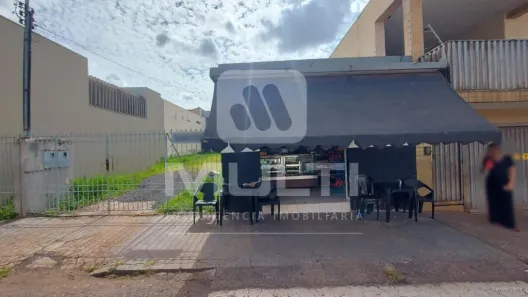 Loja / Salão / Ponto Comercial com 3 Quartos à venda, 115m² no Nossa Senhora Aparecida, Uberlândia
