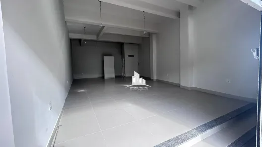 Loja / Salão / Ponto Comercial para alugar, 72m² no São João, Volta Redonda
