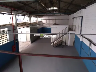 Galpão / Depósito / Armazém para alugar, 480m² no Parque Laguna, Taboão da Serra