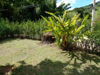 Fazenda / Sítio / Chácara com 3 Quartos à venda, 16000m² no Santa Luzia Rural, Taubaté