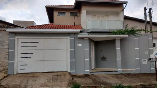 Sobrado com 3 Quartos à venda, 193m² no Vila José Kalil Aun, Cosmópolis