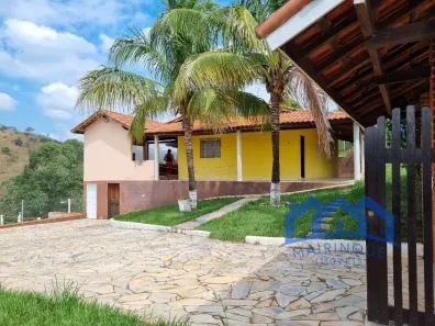 Fazenda / Sítio / Chácara com 3 Quartos à venda, 1000m² no , Mairinque