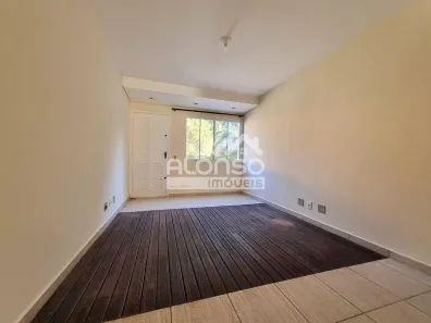 Casa de Condomínio com 2 Quartos para venda ou aluguel, 70m² no Granja Viana, Cotia