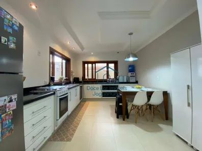 Casa com 4 Quartos à venda, 240m² no Conjunto Habitacional Vila 12 de Setembro 2° Etapa, Jaguariúna