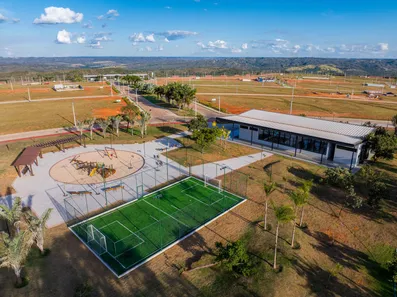 Terreno / Lote / Condomínio à venda, 681m² no Paranoá, Brasília