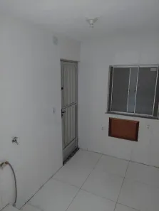 Casa com 1 Quarto para alugar, 51m² no Parque Barreto, São João de Meriti