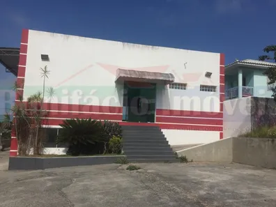 Galpão / Depósito / Armazém à venda, 390m² no Porto da Roça I, Saquarema