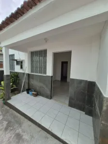 Casa com 1 Quarto para alugar, 35m² no Centro, Nilópolis
