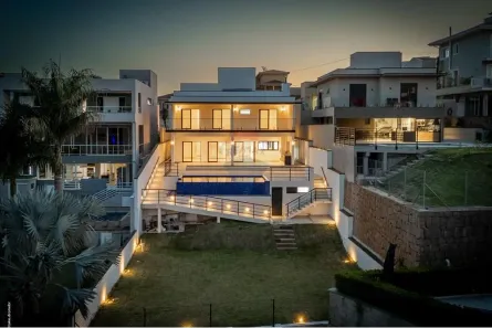 Casa com 3 Quartos à venda, 386m² no Residencial Delle Stelle, Louveira