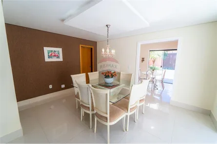 Casa de Condomínio com 6 Quartos à venda, 579m² no Região dos Lagos, Brasília