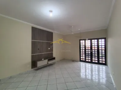 Casa com 3 Quartos para alugar, 220m² no Jardim São Domingos, Americana