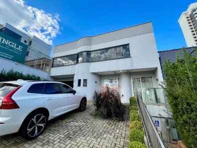 Casa com 3 Quartos para alugar, 160m² no Centro, Chapecó