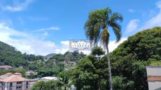 Flat com 2 Quartos à venda, 68m² no Itaipava, Petrópolis
