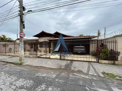 Casa com 3 Quartos para alugar, 900m² no São Pedro, Ribeirão das Neves