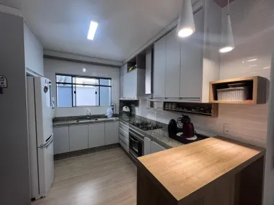 Casa com 3 Quartos à venda, 196m² no Rio Hern, Schroeder