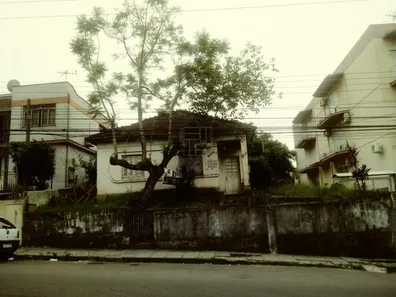 Terreno / Lote / Condomínio à venda, 727m² no Centro, Santa Maria