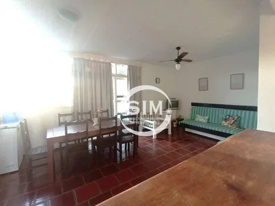 Casa com 3 Quartos para alugar, 94m² no , 