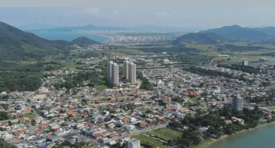Apartamento com 2 Quartos à venda, 75m² no Armação, Penha