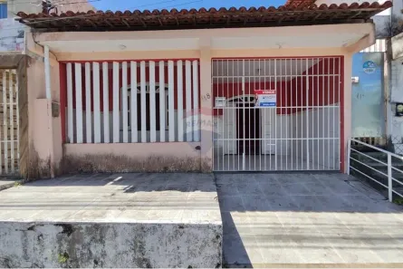 Casa com 2 Quartos à venda, 140m² no Pereira Lobo, Aracaju