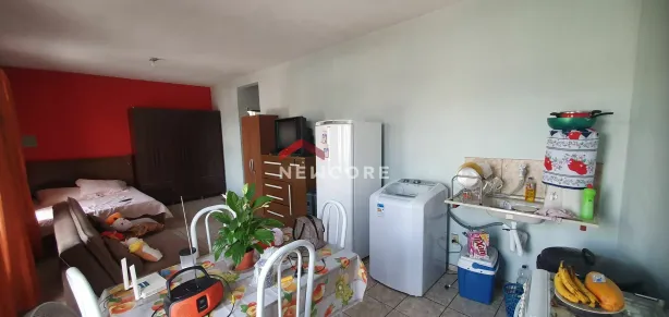 Galpão / Depósito / Armazém à venda, 201m² no Centro, Esmeraldas