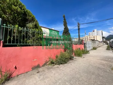 Loja / Salão / Ponto Comercial à venda, 460m² no Agriões, Teresópolis
