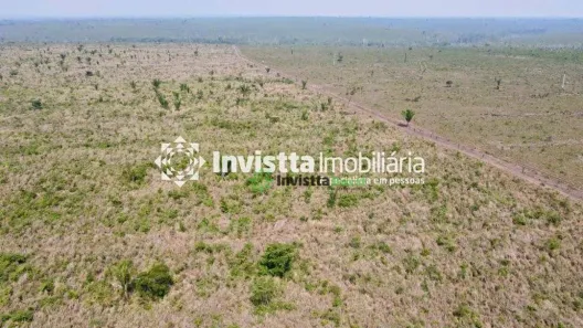 Fazenda / Sítio / Chácara com 4 Quartos à venda, 1460m² no Setor Canaã, Guaraí