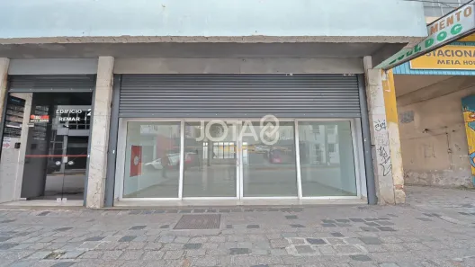 Conjunto Comercial / Sala para alugar, 464m² no Centro, Curitiba