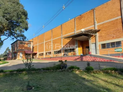 Galpão / Depósito / Armazém com 2 Quartos à venda, 1335m² no Bairro Padre Eterno Ilges, Santa Maria do Herval